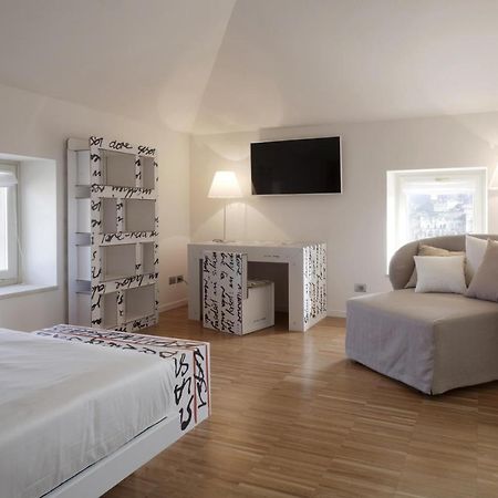 Santa Cesarea Residence Luxury Suite - La Vetta Del Sasso Barisano Matera Exterior foto