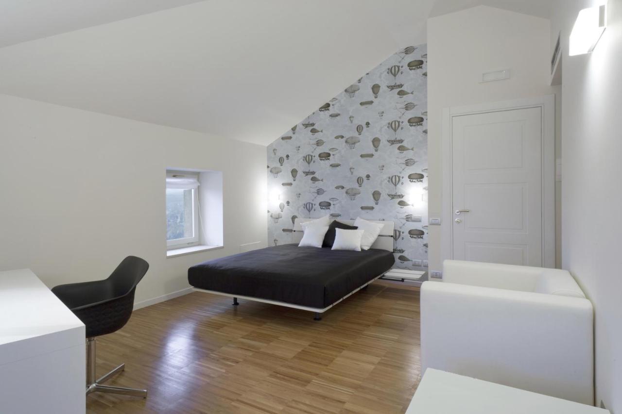 Santa Cesarea Residence Luxury Suite - La Vetta Del Sasso Barisano Matera Exterior foto